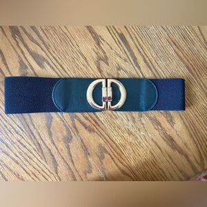 Women's Black Elastic Waist Belt with Gold Double-Ring Buckle